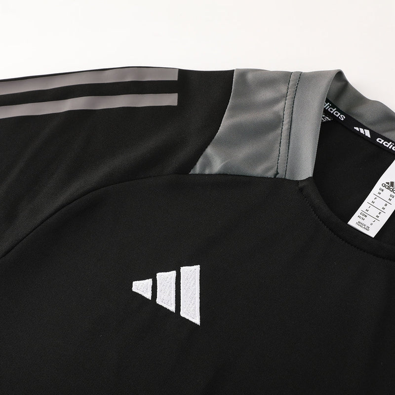 Conjunto Adidas - Camisa + Short, Cinza com Preto