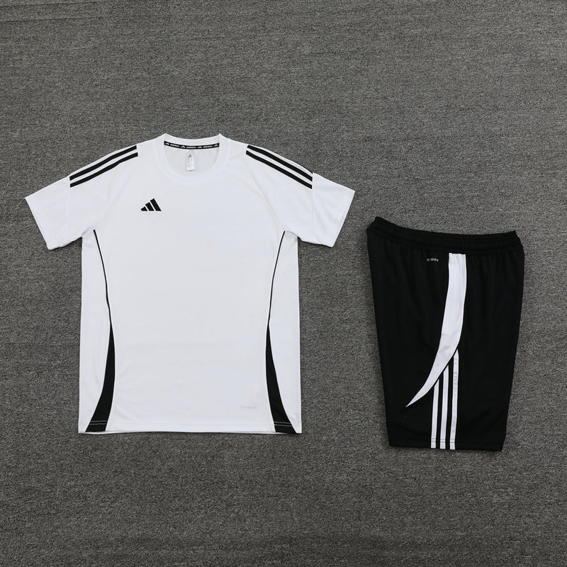 Conjunto Adidas - Camisa + Short, Branco com Preto
