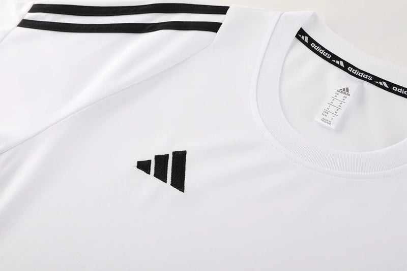 Conjunto Adidas - Camisa + Short, Branco com Preto