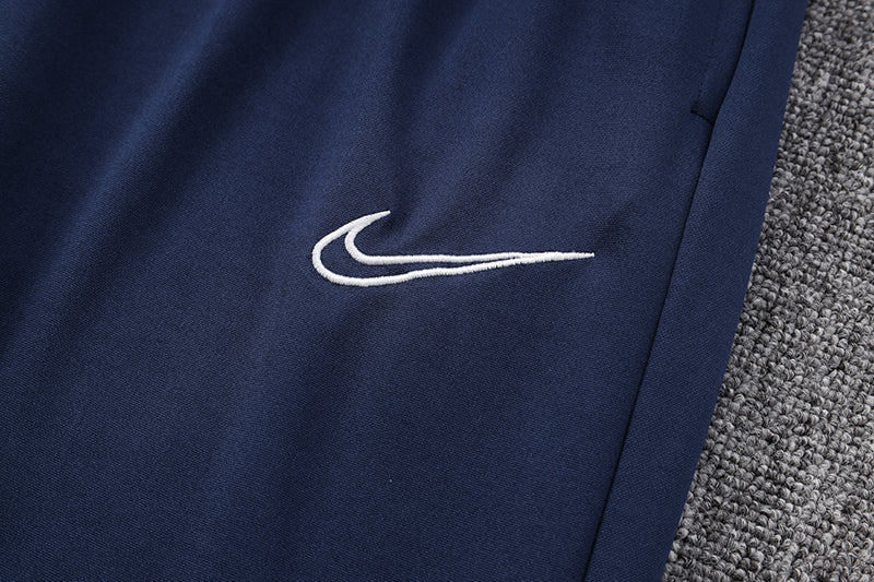 Conjunto Nike Dri-Fit de Frio - Jaqueta + Calça, Azul