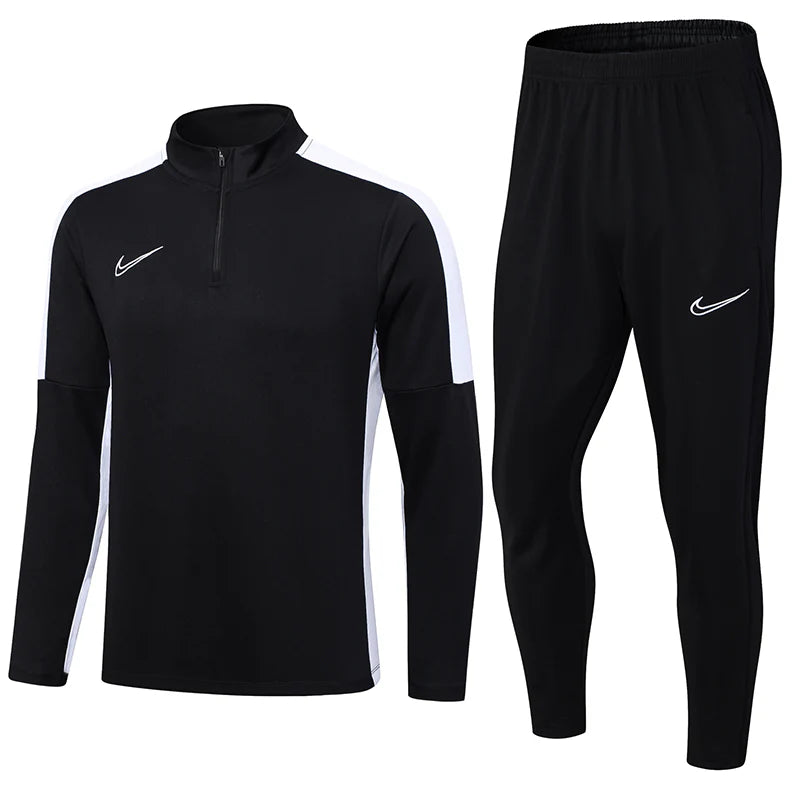 Conjunto Nike Dri-Fit de Frio - Jaqueta + Calça, Preto com Branco
