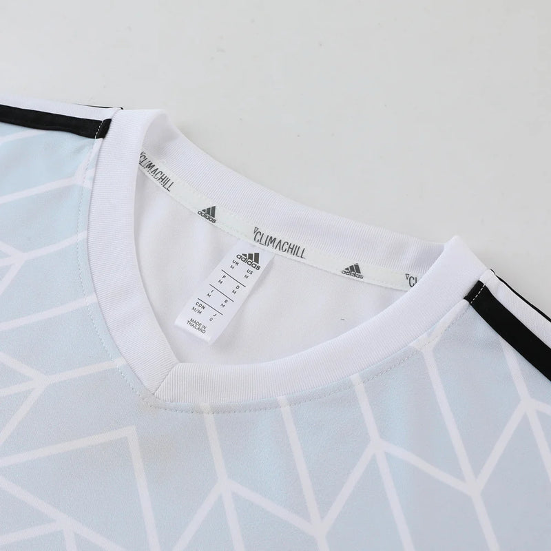 Conjunto Adidas - Camisa + Short, Branco com Preto
