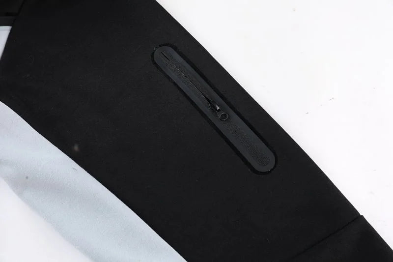 Conjunto Nike Tech Fleece, Preto com Cinza
