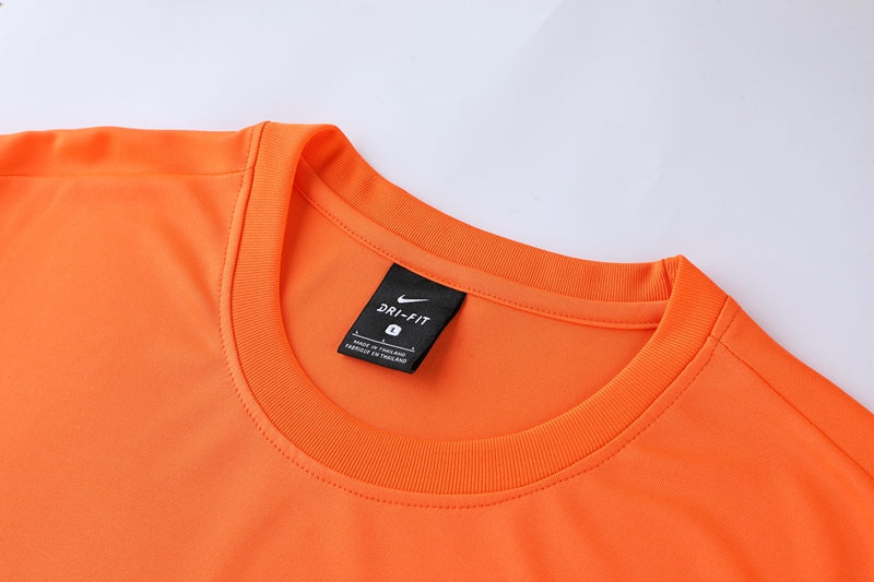 Conjunto Nike - Camisa + Short, Laranja com Branco