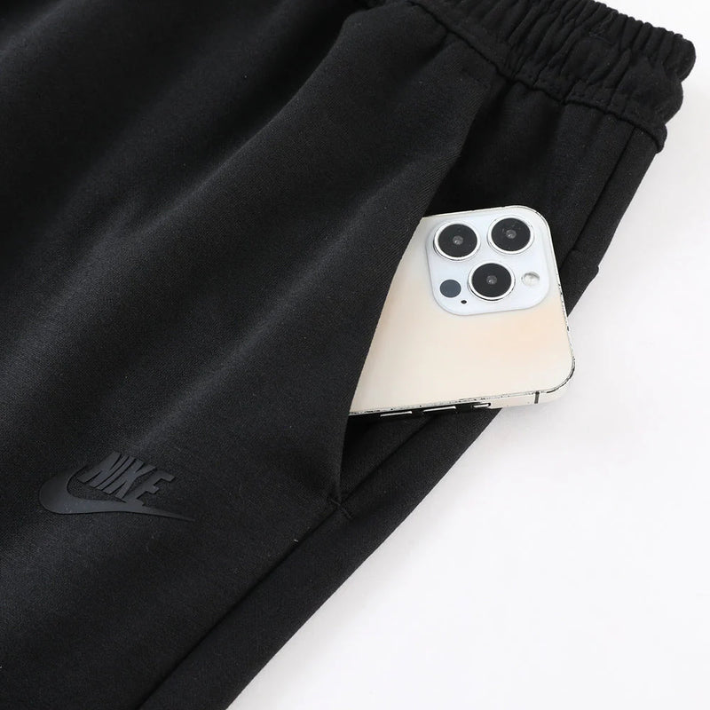 Conjunto Nike Tech Fleece, All Black