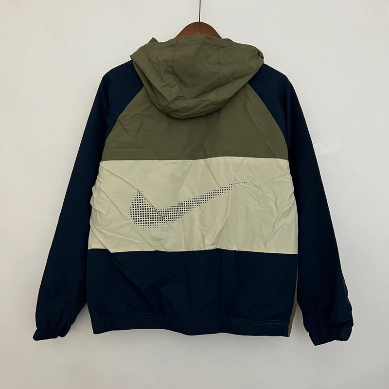 Jaqueta Corta Vento Nike - Forrada e com Capuz, Verde com Azul