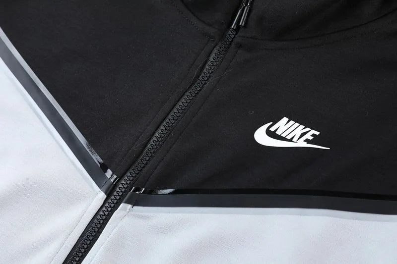 Conjunto Nike Tech Fleece, Preto com Cinza