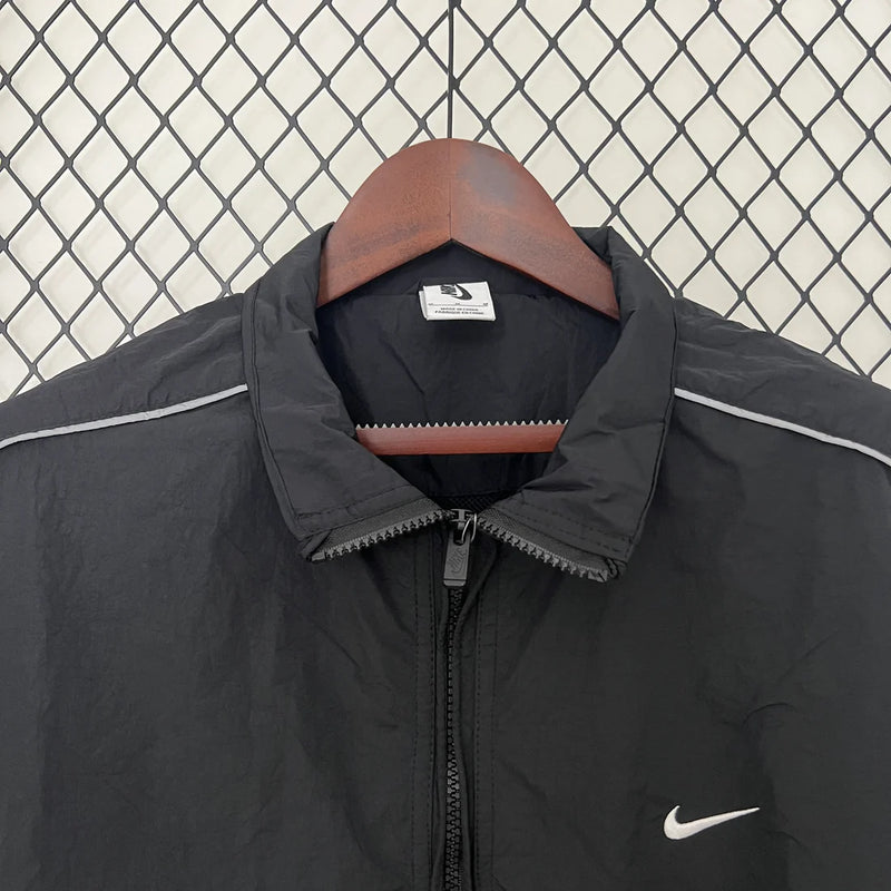 Jaqueta Corta Vento Nike - Forrada, Preto