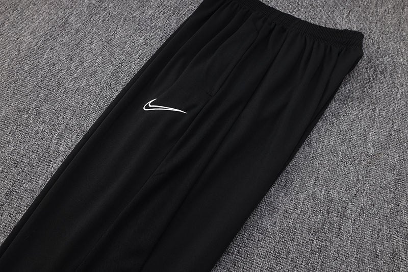 Conjunto Nike Dri-Fit de Frio - Jaqueta + Calça, Cinza com Preto