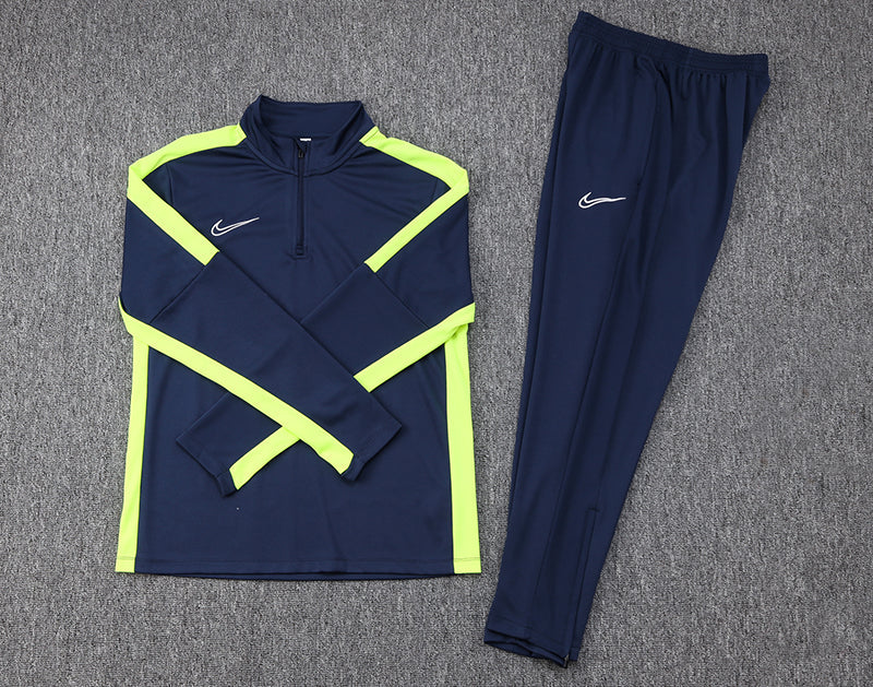 Conjunto Nike Dri-Fit de Frio - Jaqueta + Calça, Azul com Verde