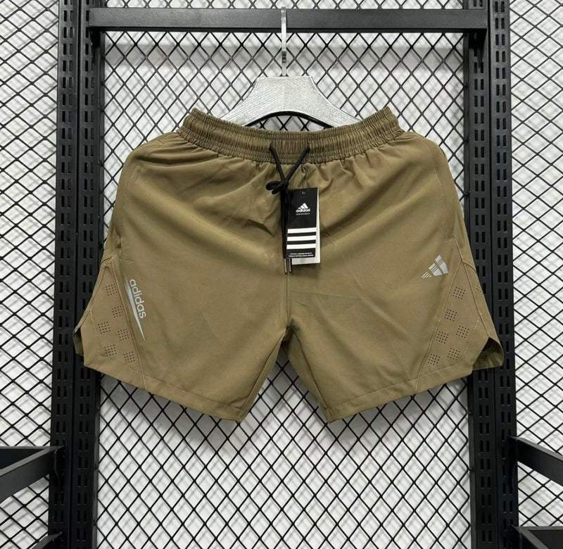 Short Adidas, Marrom