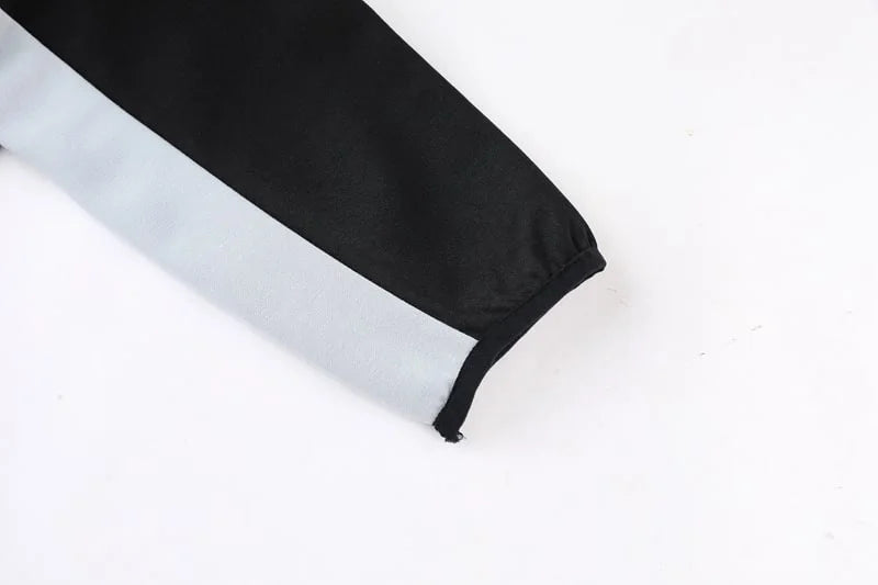 Conjunto Nike Tech Fleece, Preto com Cinza