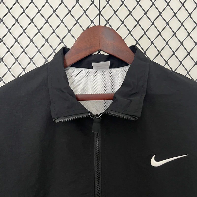 Jaqueta Corta Vento Nike - Forrada, Preto
