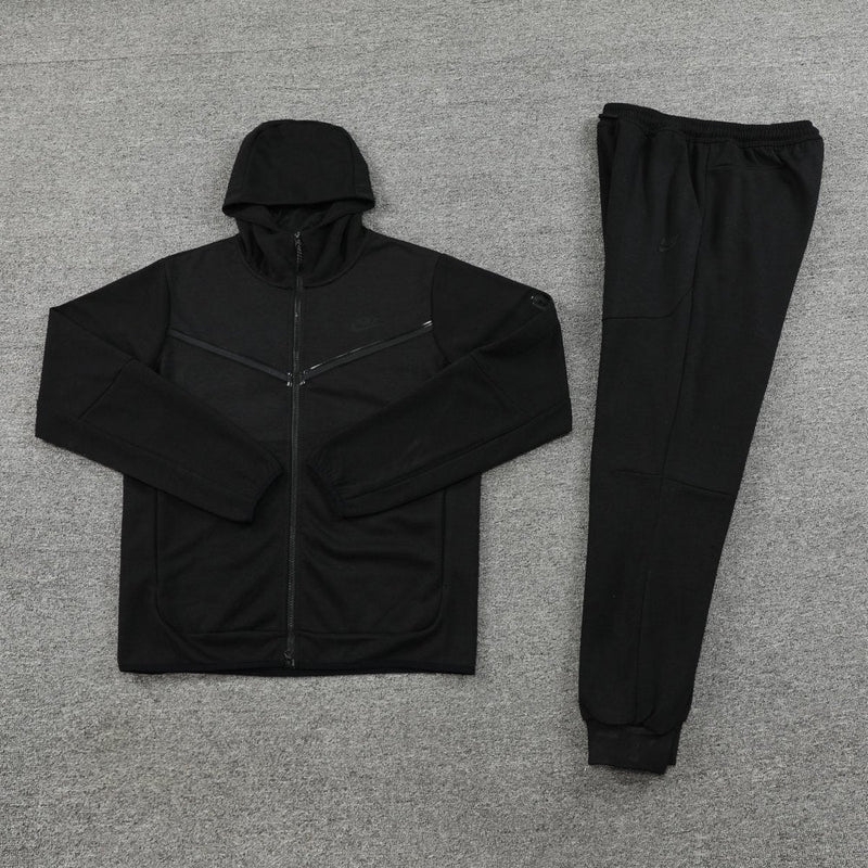 Conjunto Nike Tech Fleece, All Black