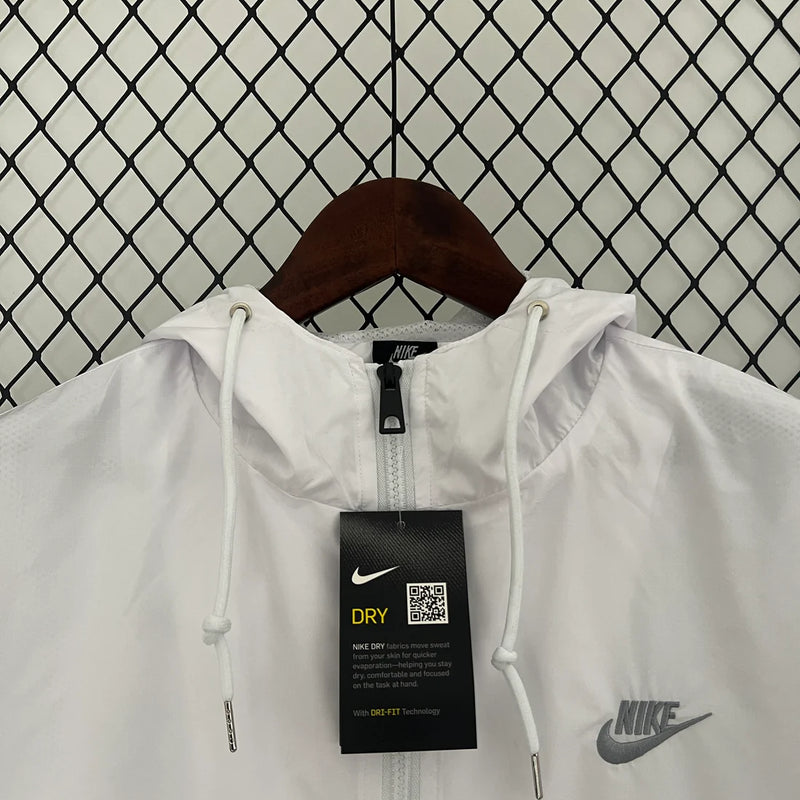 Jaqueta Corta Vento Nike - Forrada e com Capuz, Branco