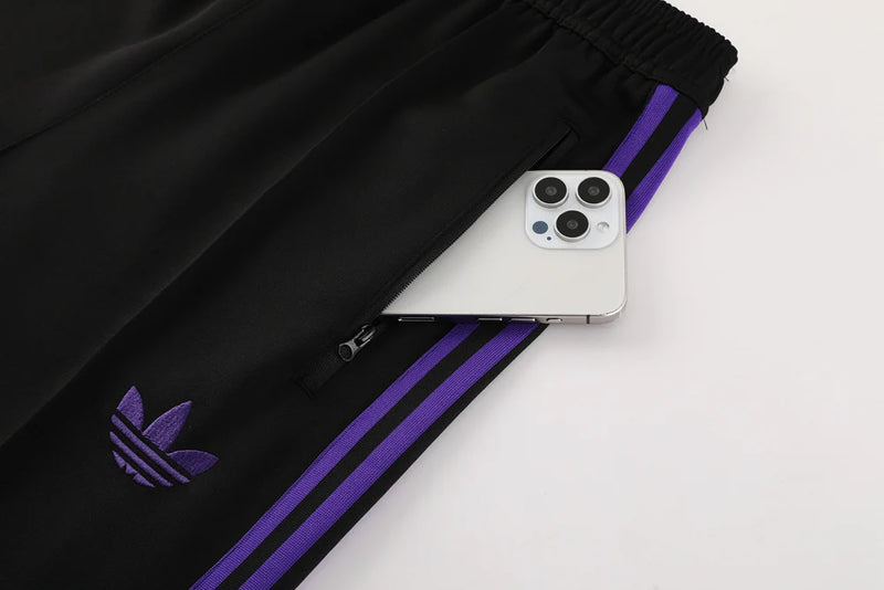 Conjunto Adidas - Jaqueta + Calça, Preto com Roxo
