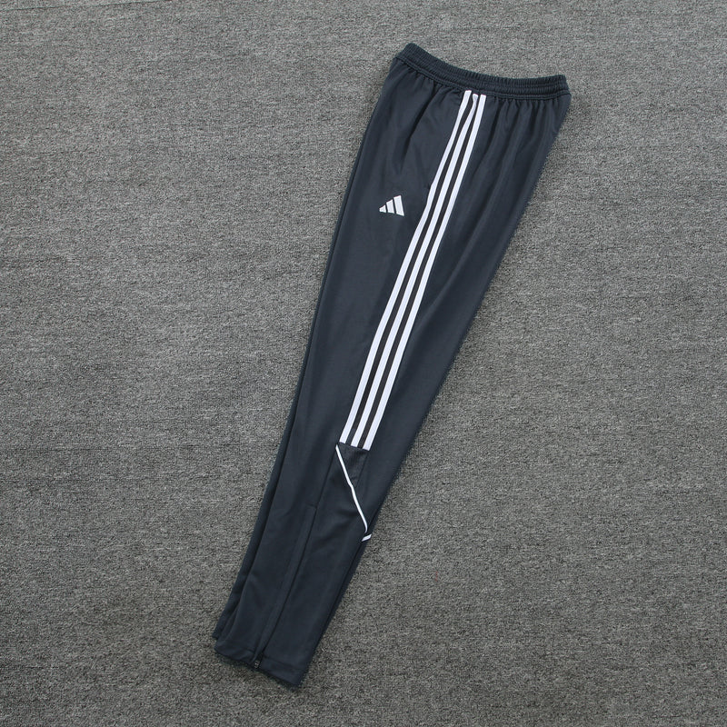Calça Adidas, Cinza